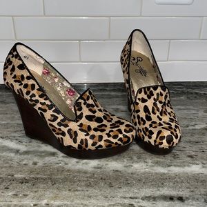 Seychelles - Textured Leopard Print with Wooden Wedges